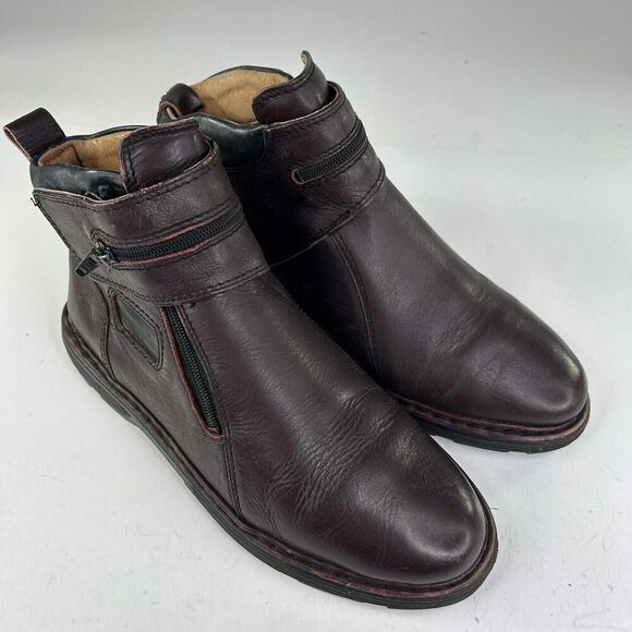 KRISBUT Men's Brown Leather Boots Size 42 US 9 Zippered Ankle Fashion Boot - Picture 3 of 12